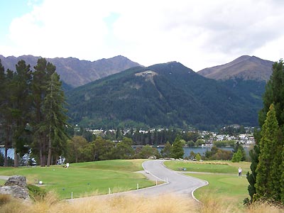 View from the Kelvin Heights parking lot across the bay to the town