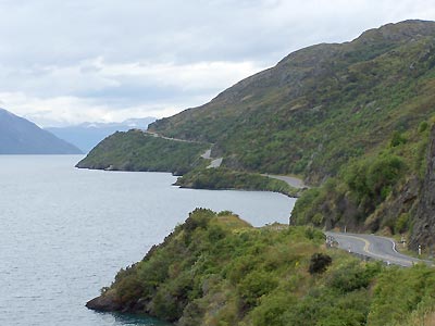 The road on the way to Queenstown