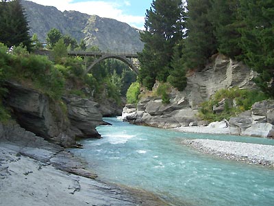 The Shotover River, on the road to Arrowtown