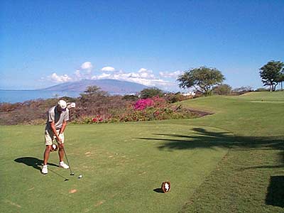 Roy on the tee